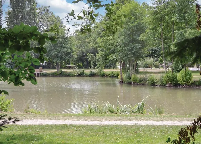 Beautiful In Bouere Casa de Férias